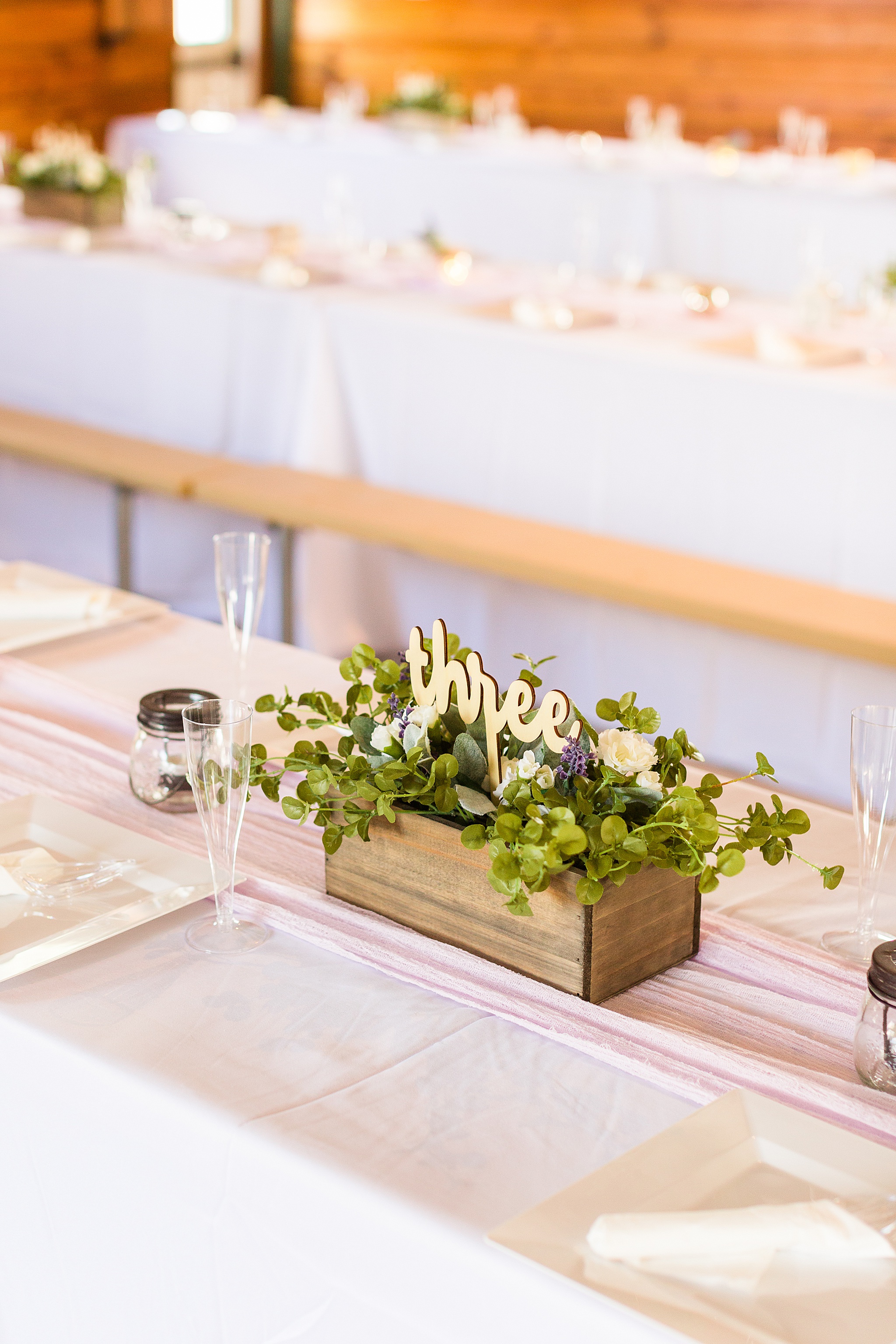 wedding centerpieces photographed by Alexandra Mandato Photography