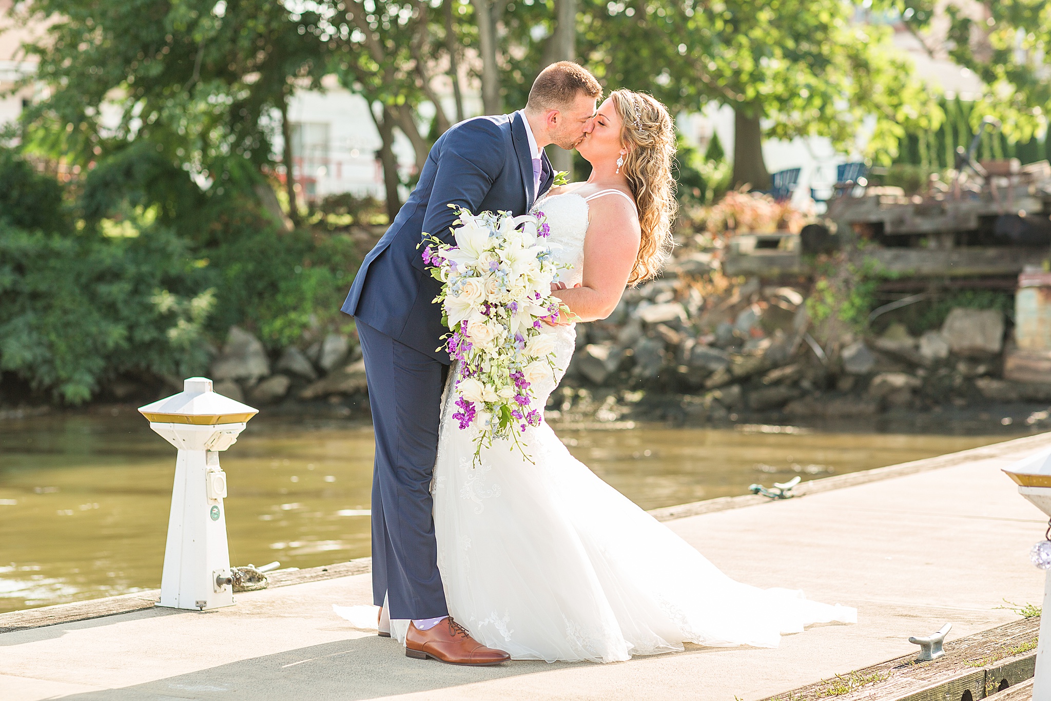 Maryland wedding photos by Alexandra Mandato Photography