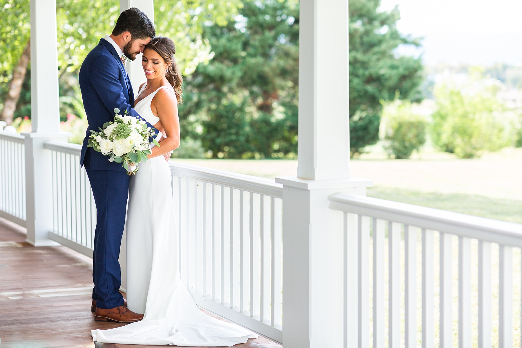 Maryland wedding portraits by Alexandra Mandato Photography