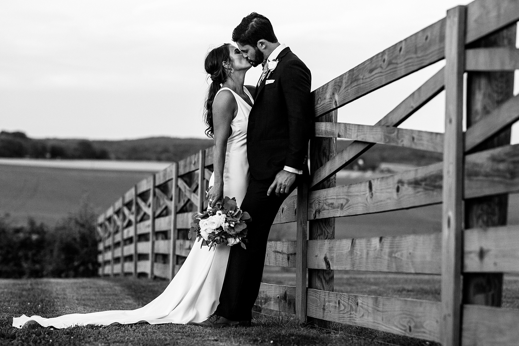 Walker's Overlook wedding photos by Alexandra Mandato Photography