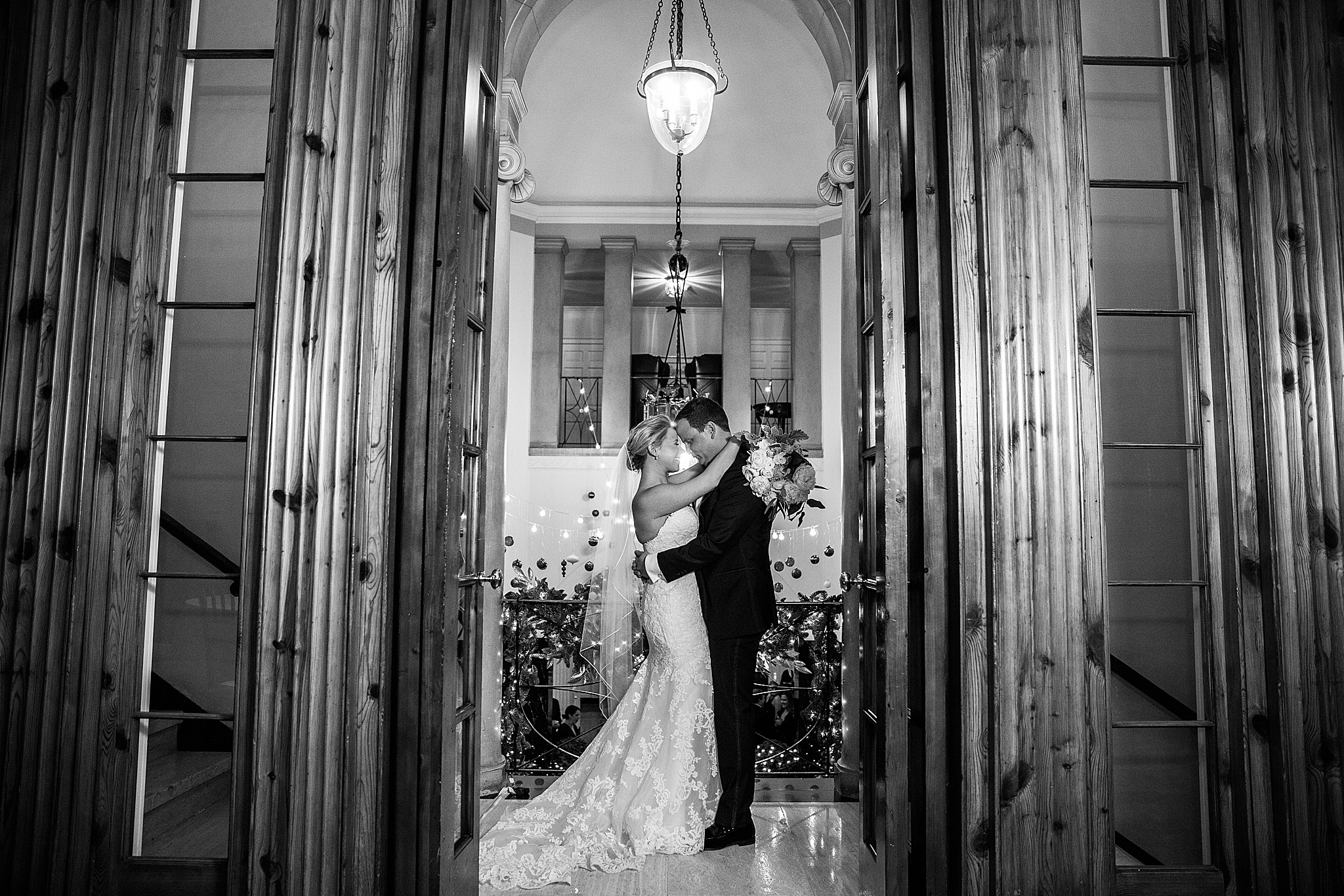Alexandra Mandato Photography photographs Baltimore wedding portraits