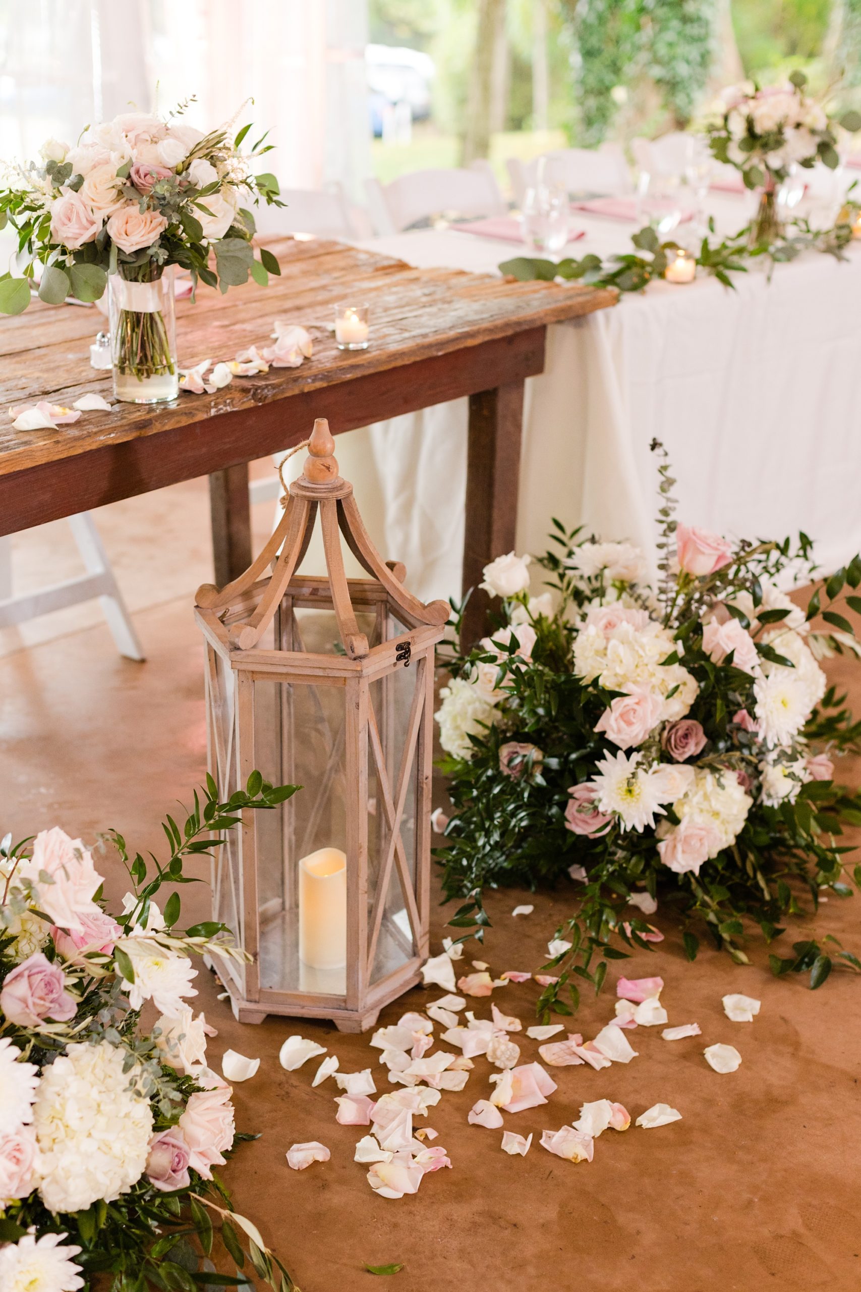 candles and floral details for Historic Shady Lane reception 