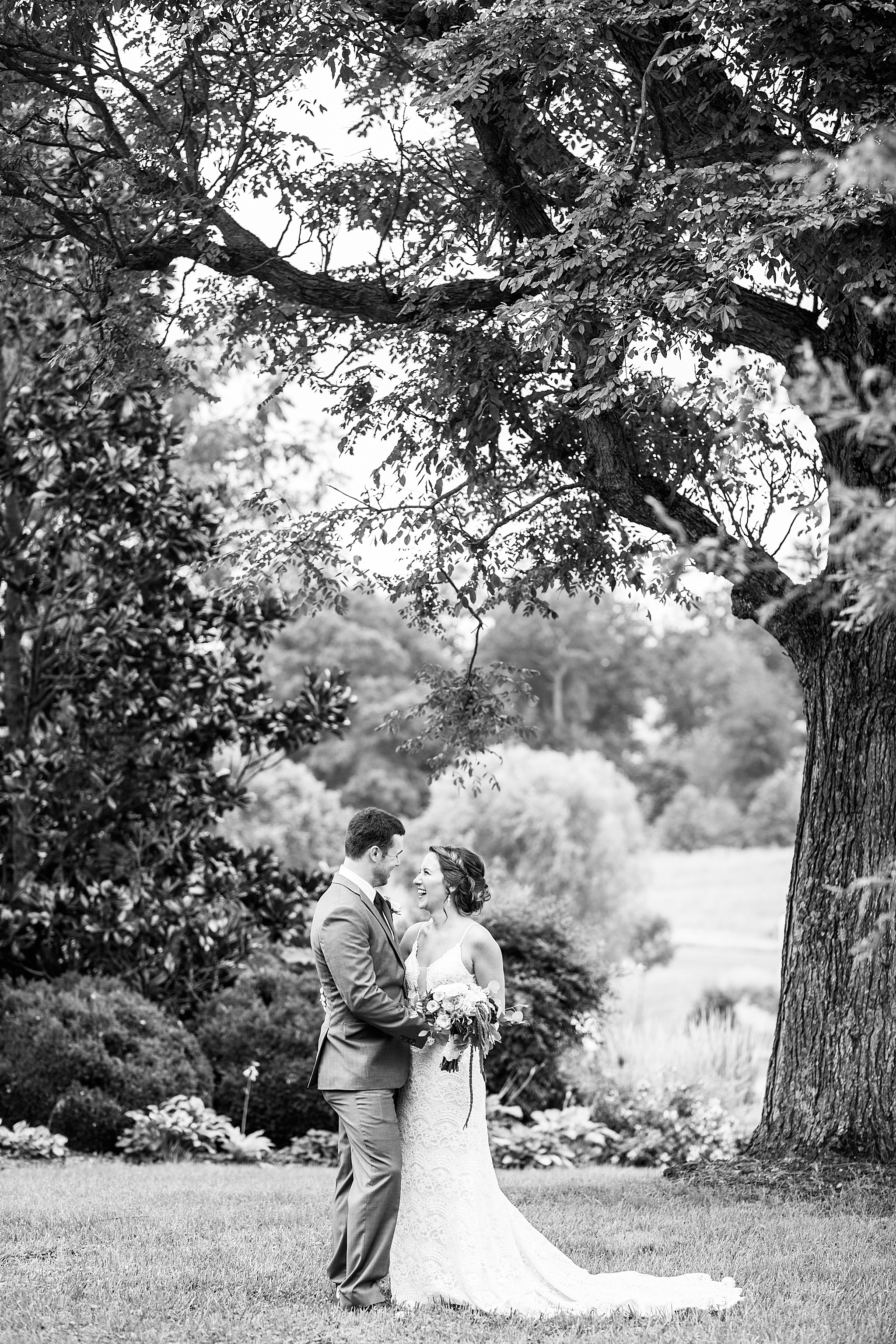 Glen Ellen farm wedding photographed by Alexandra Mandato Photography