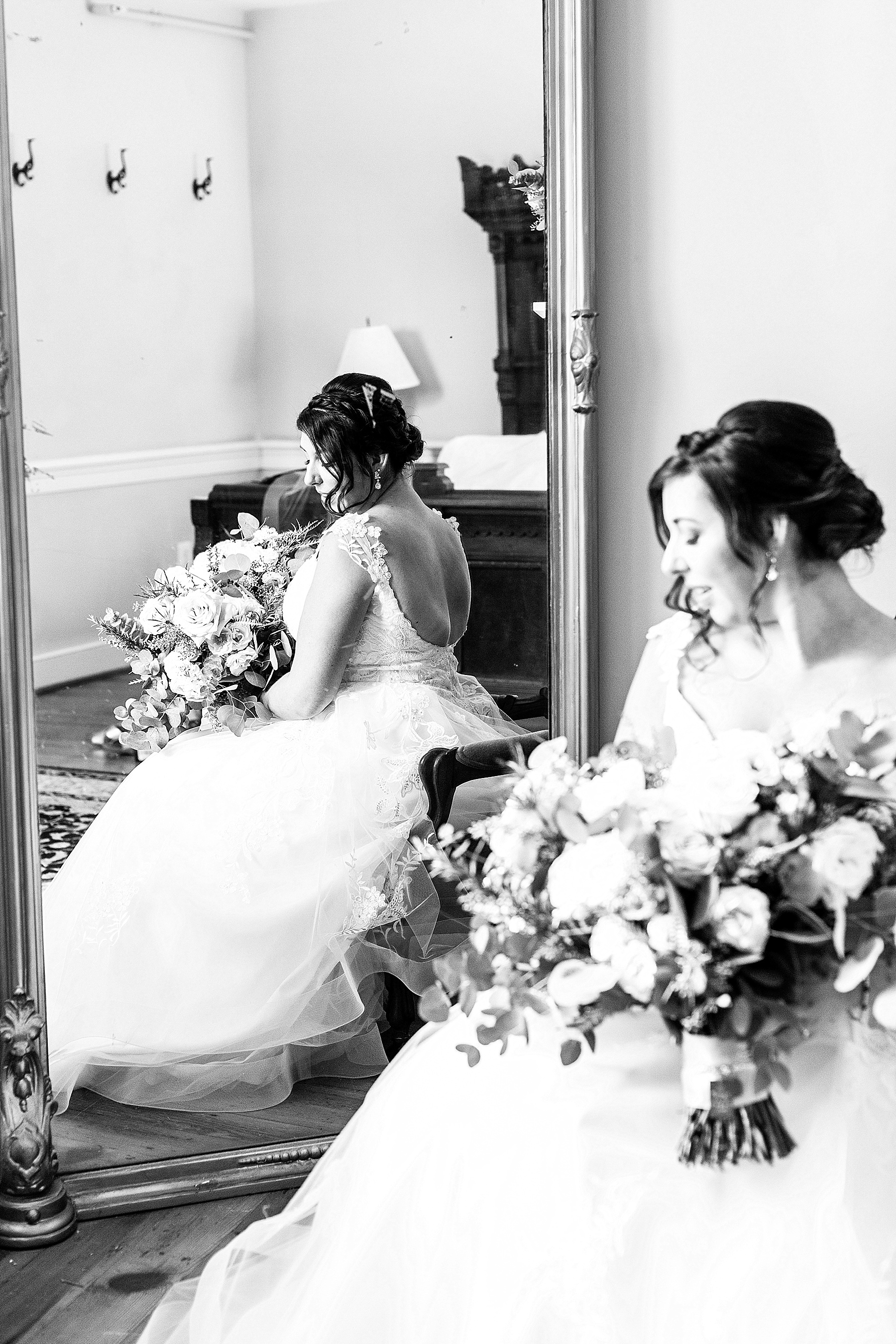 Elegant black and white bridal portrait in Springfield Manor with Alexandra Mandato Photography