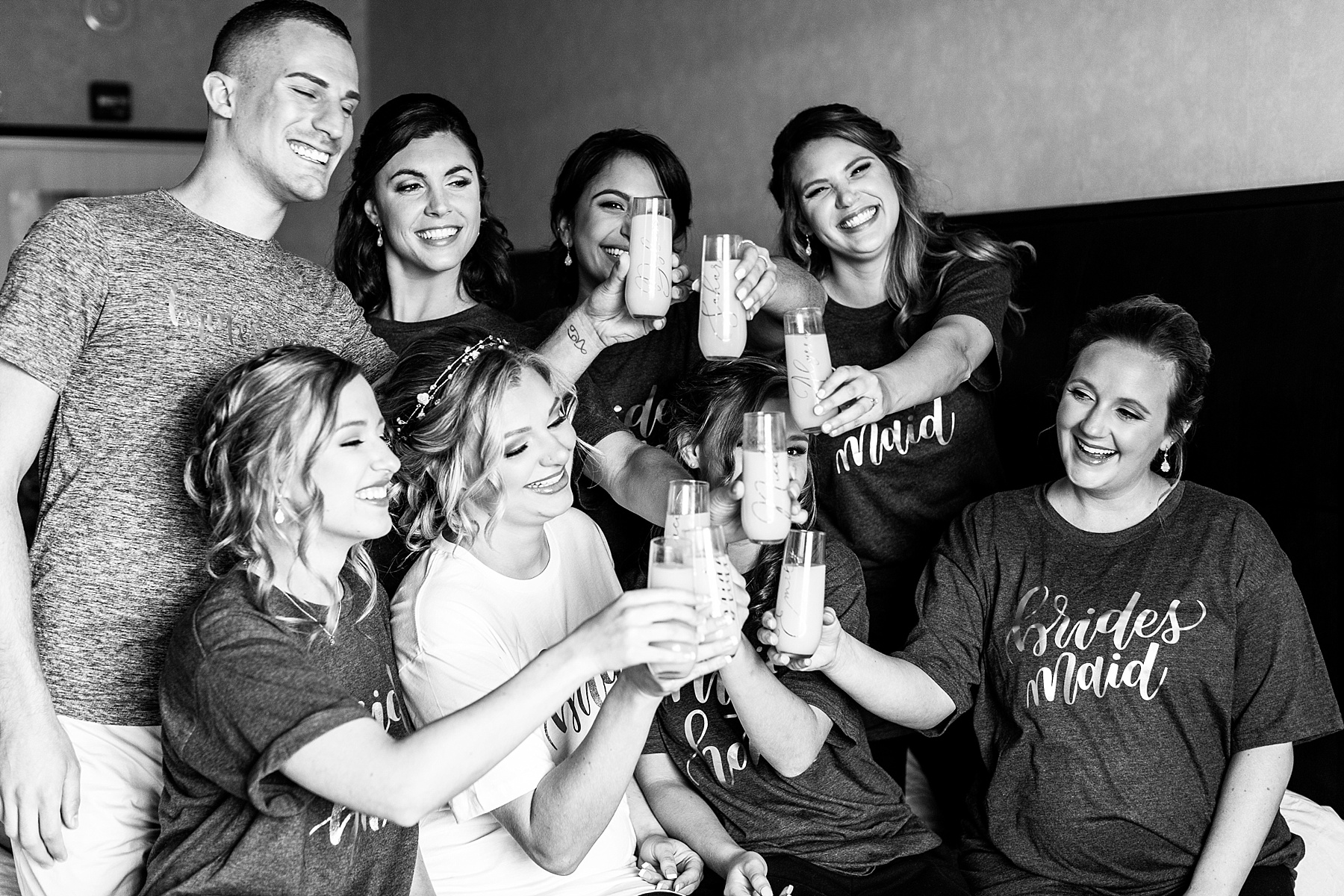 bridal party prepares for wedding day with Alexandra Mandato Photography