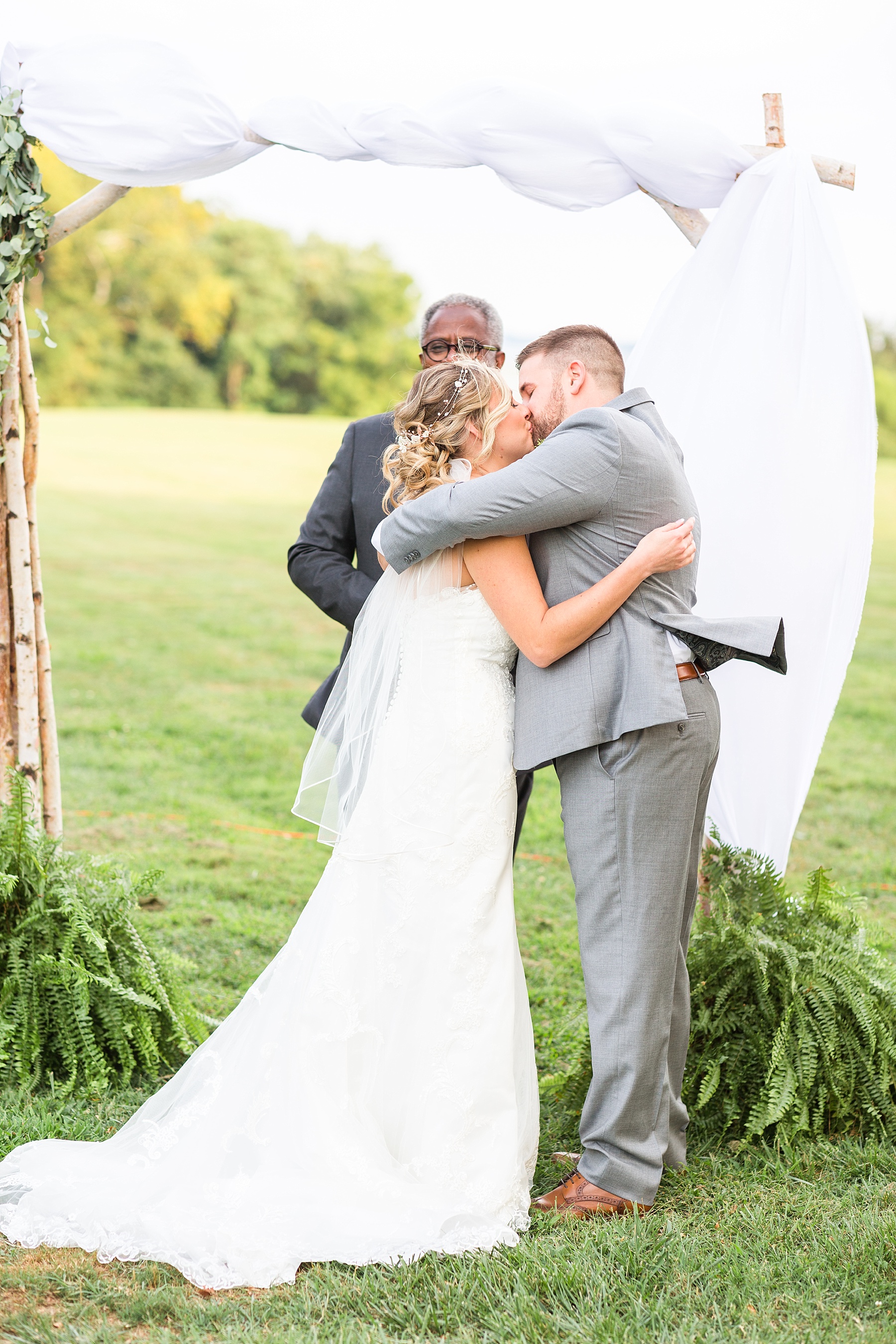 Maryland farm wedding photographed by Alexandra Mandato Photography