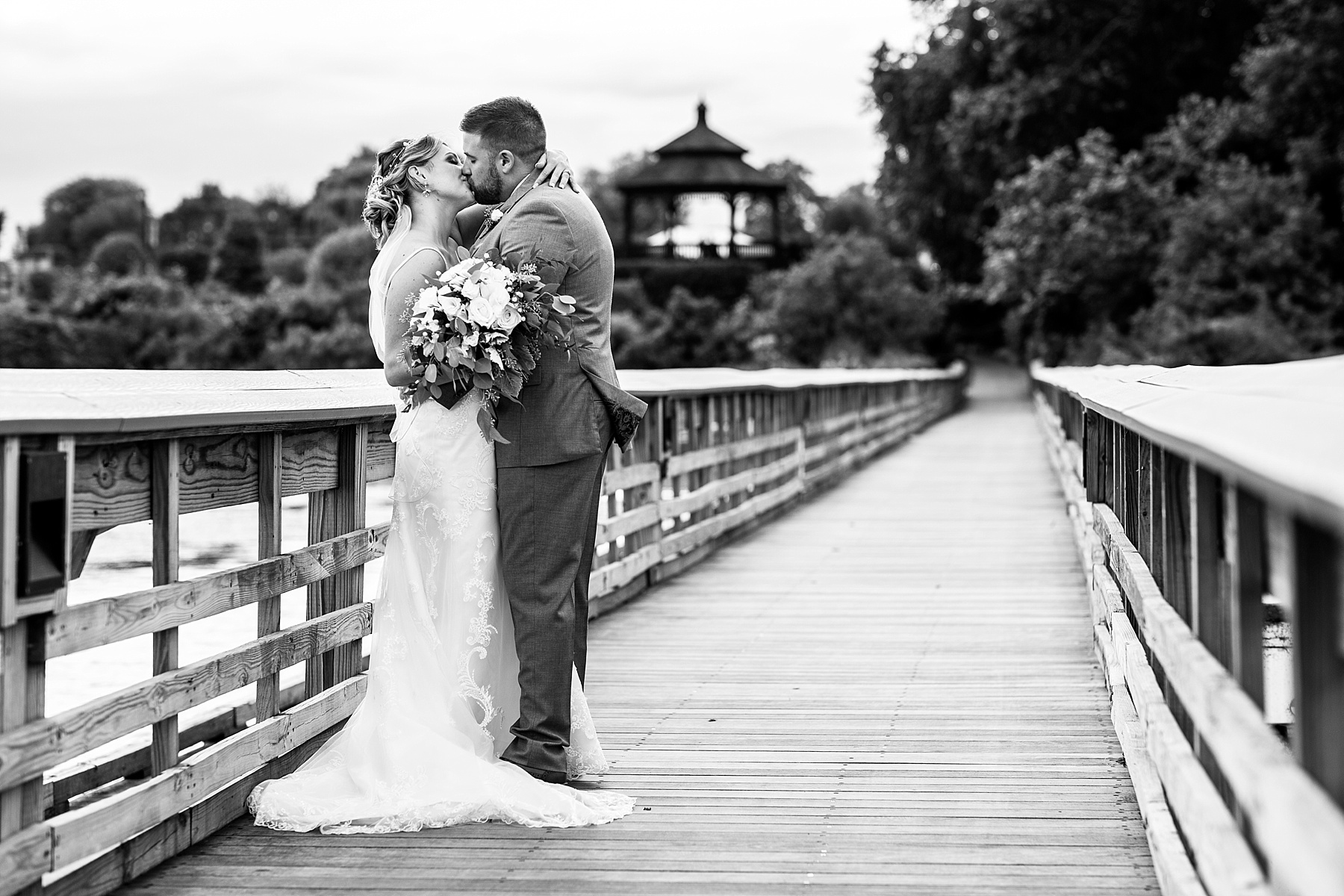 wedding photos by the water with Alexandra Mandato Photography