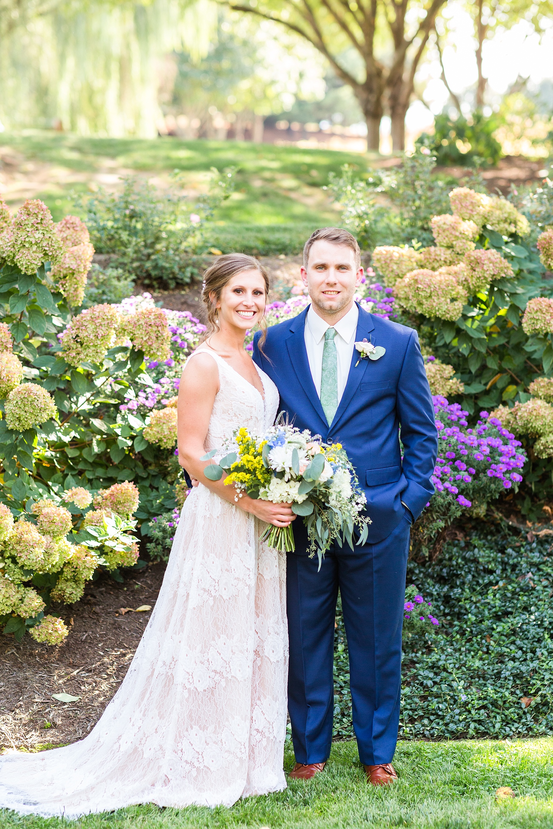 Farm at Eagles Ridge Wedding photographed by PA wedding photographer Alexandra Mandato Photography photographs Lancaster PA wedding day