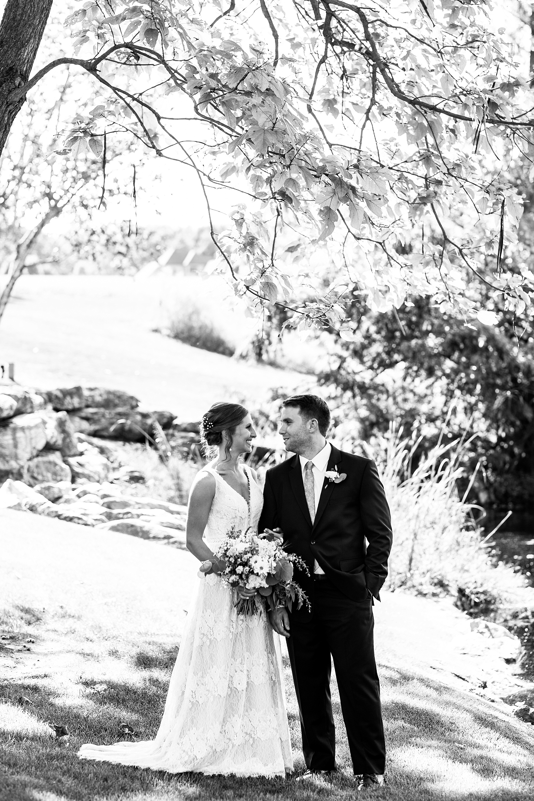 romantic PA wedding day photographed by Farm at Eagles Ridge Wedding photographed by PA wedding photographer Alexandra Mandato Photography