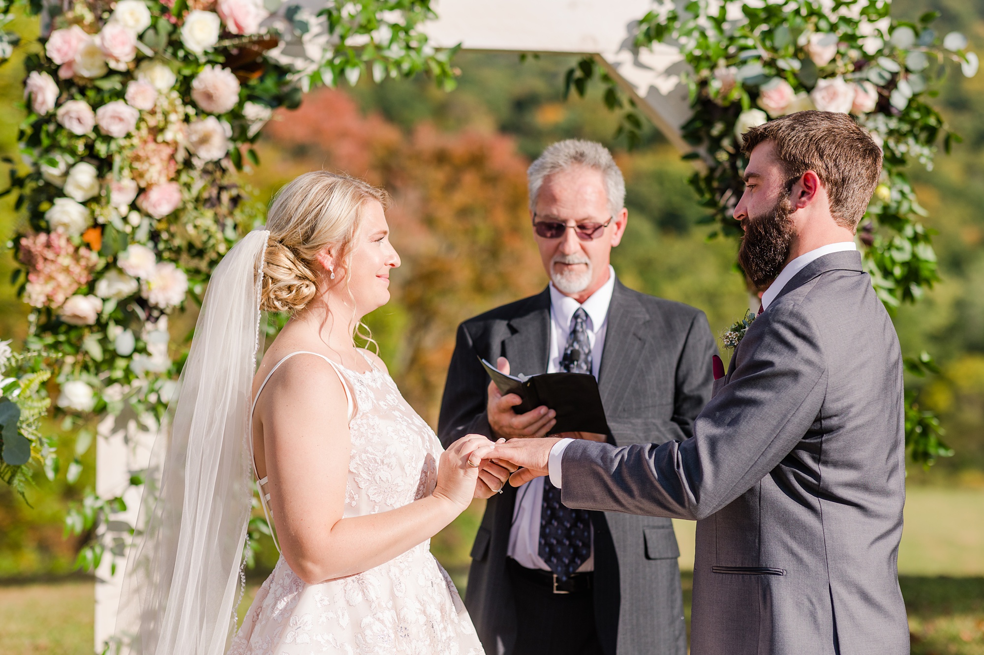 fall wedding ceremony in Fort Loudon PA